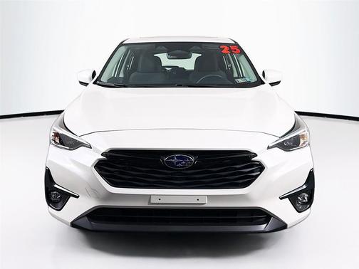 Crystal White Pearl 2025 Subaru Impreza Sport