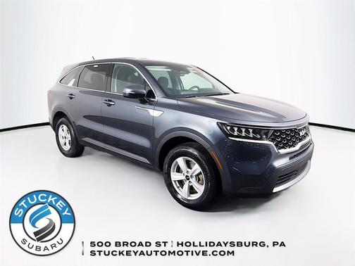 Gravity Grey 2022 Kia Sorento LX