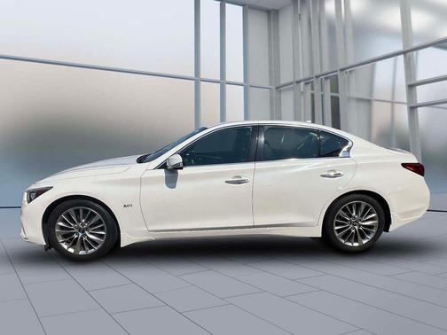 Majestic 2018 INFINITI Q50 3.0t LUXE