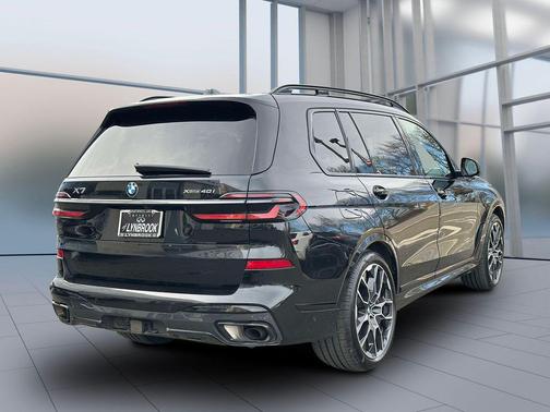 2024 BMW X7 xDrive40i