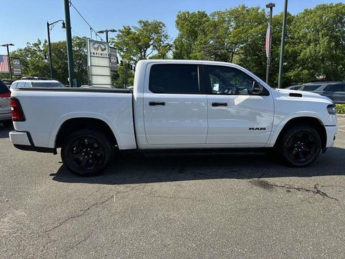 Bright White Clearcoat 2025 RAM 1500 Big Horn/Lone Star