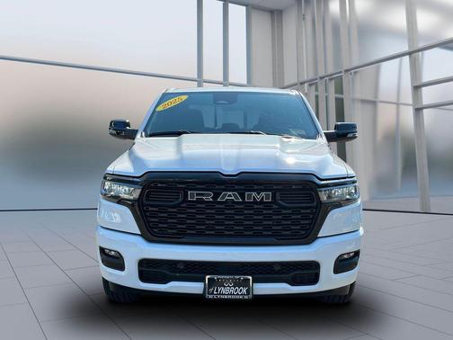 Bright White Clearcoat 2025 RAM 1500 Big Horn/Lone Star