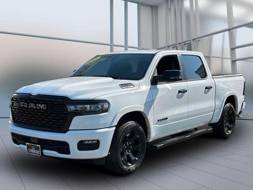 Bright White Clearcoat 2025 RAM 1500 Big Horn/Lone Star