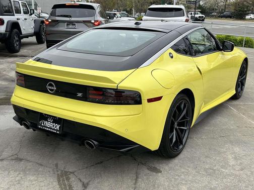 Yellow Pearl 2024 Nissan Z Performance Auto