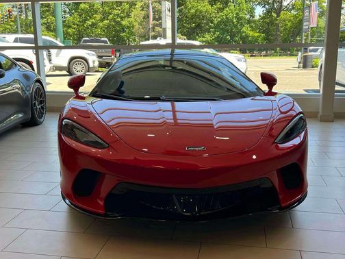 Vermillion Red 2023 McLaren GT Base