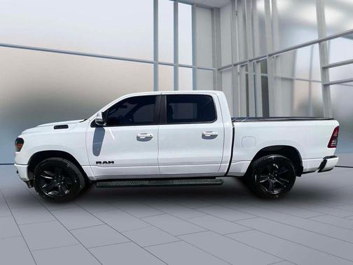 Bright White Clearcoat 2020 RAM 1500 Big Horn/Lone Star