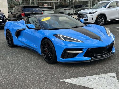 Rapid Blue 2023 Chevrolet Corvette Stingray w/3LT