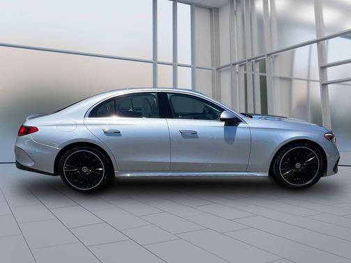 Cirrus Silver Metallic 2026 Mercedes-Benz E-Class 4MATIC