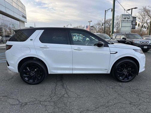 2021 Land Rover Discovery Sport SE R-Dynamic