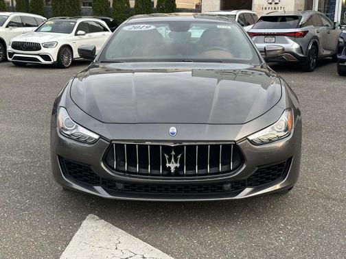 Bronzo Siena Metallescent 2019 Maserati Ghibli S Q4