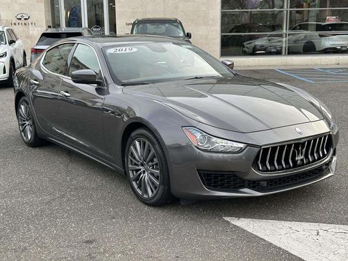 Bronzo Siena Metallescent 2019 Maserati Ghibli S Q4