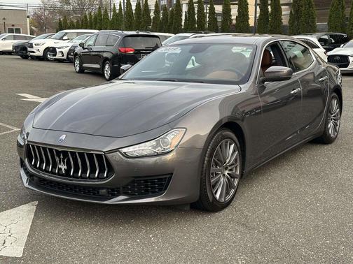 Bronzo Siena Metallescent 2019 Maserati Ghibli S Q4