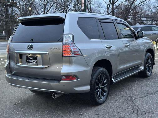 2023 Lexus GX 460 Premium