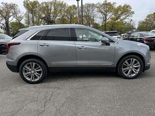 Silver Metallic 2023 Cadillac XT5 Premium Luxury