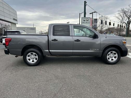 Gun Metallic 2019 Nissan Titan S