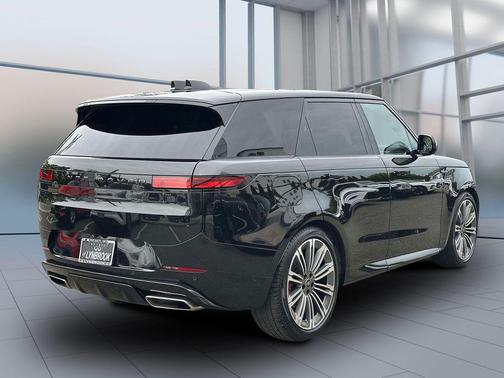 Santorini Black Metallic 2024 Land Rover Range Rover Sport SE