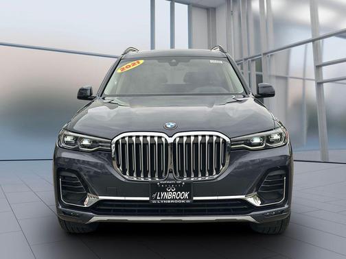 Gray Metallic 2021 BMW X7 xDrive40i