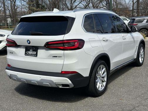 Alpine White 2023 BMW X5 xDrive40i