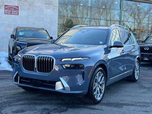 2023 BMW X7 xDrive40i
