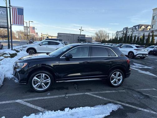 2019 Audi Q3 2.0T S line Premium