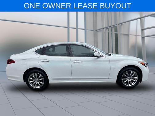 Moonlight White 2015 INFINITI Q70 3.7X