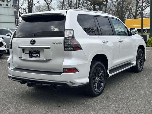 White Pearl 2023 Lexus GX 460 Premium