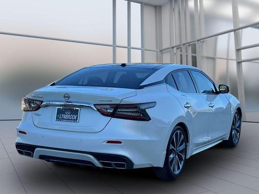2023 Nissan Maxima 3.5 Platinum