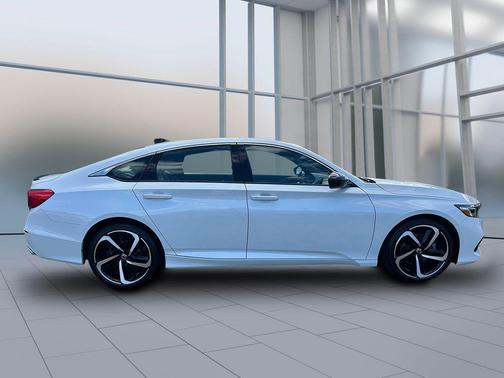 Platinum White Pearl 2022 Honda Accord Sport 2.0T