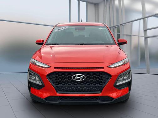Sunset Orange 2019 Hyundai KONA SE