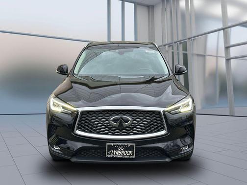 2022 INFINITI QX50 LUXE AWD