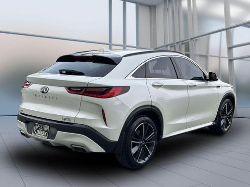 2022 INFINITI QX55 LUXE