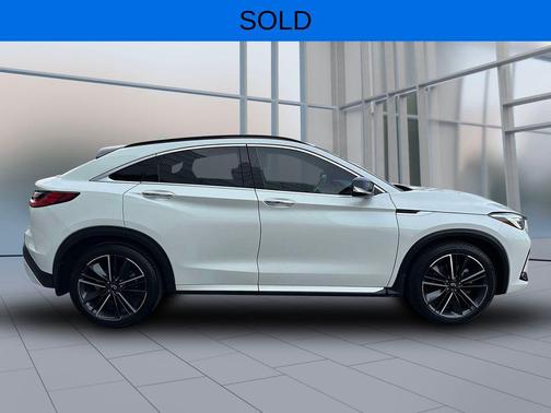 2022 INFINITI QX55 LUXE