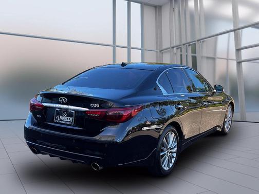 Black Obsidian 2023 INFINITI Q50 3.0t LUXE