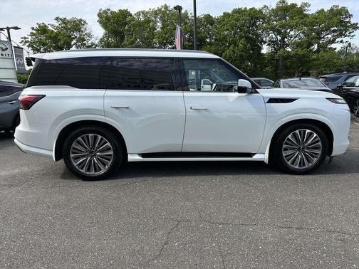 White 2025 INFINITI QX80 SENSORY AWD