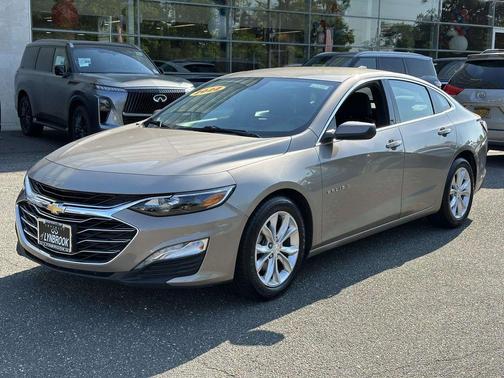 Mineral Gray Metallic 2022 Chevrolet Malibu FWD LT