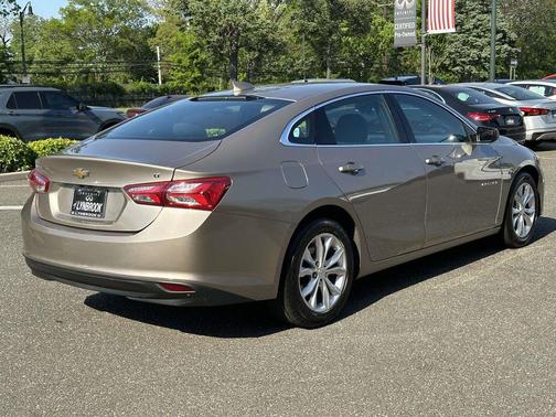Mineral Gray Metallic 2022 Chevrolet Malibu FWD LT