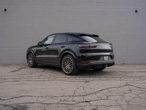 Black Metallic 2023 Porsche Cayenne S Coupe AWD