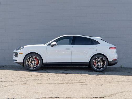 Carrara White Metallic 2026 Porsche Cayenne S Coupe AWD