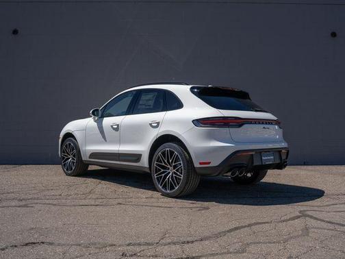 White 2026 Porsche Macan Base