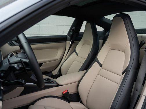 Platinum Silver Metallic 2026 Porsche 911 Carrera