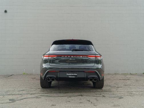 Volcano Grey Metallic 2026 Porsche Macan Base