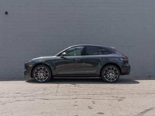 Volcano Grey Metallic 2026 Porsche Macan T