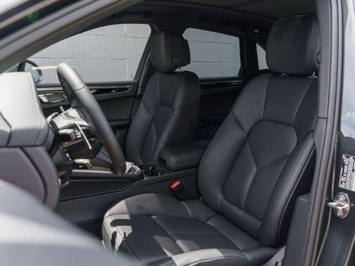 Volcano Grey Metallic 2026 Porsche Macan T