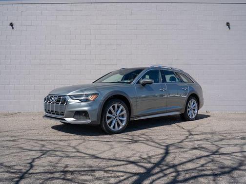 Gavial Green Metallic 2021 Audi A6 allroad 55 quattro Premium Plus