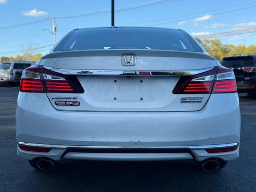 White Orchid Pearl 2017 Honda Accord Sport SE
