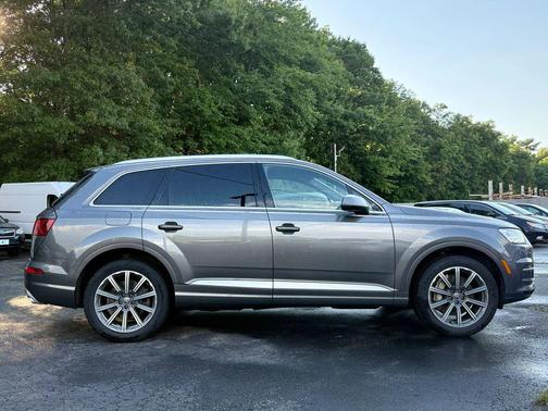 Gray 2018 Audi Q7 3.0T Premium Plus