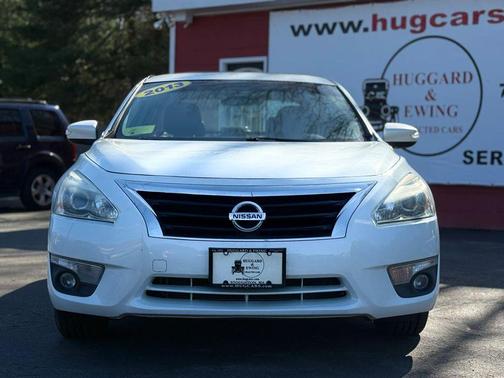 Pearl White 2013 Nissan Altima 2.5 SL