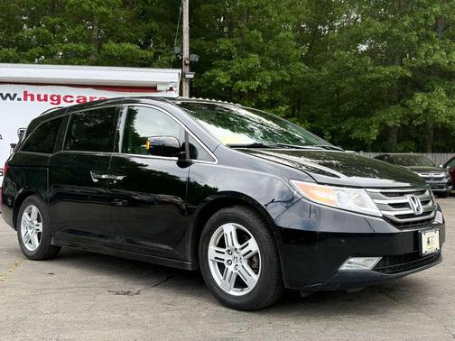 Crystal Black Pearl 2011 Honda Odyssey Touring Elite