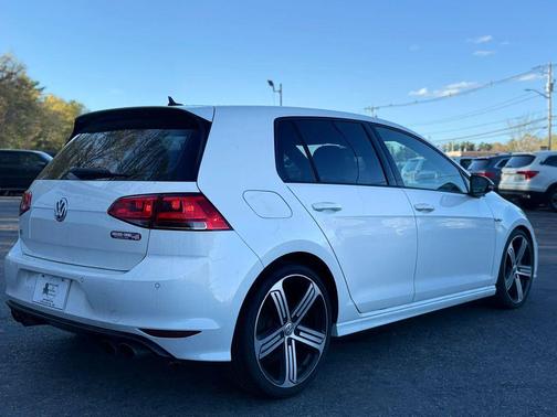 Oryx White Pearl 2016 Volkswagen Golf R 2.0T DSG