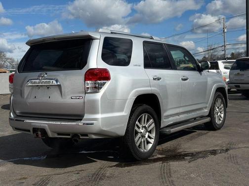 Classic Silver Metallic 2010 Toyota 4Runner Limited